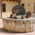 Terrauzza Sul Mare Di Renata Emmolo