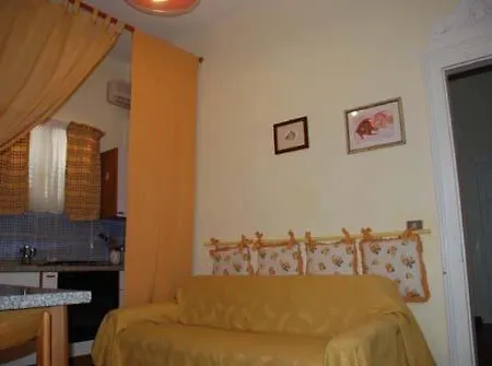 Appartamento Terrauzza Sul Mare Di Renata Emmolo *