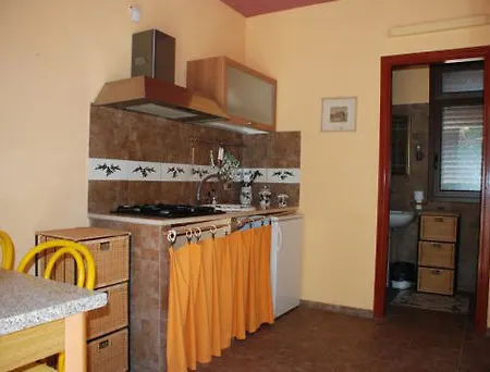 Appartamento Terrauzza Sul Mare Di Renata Emmolo